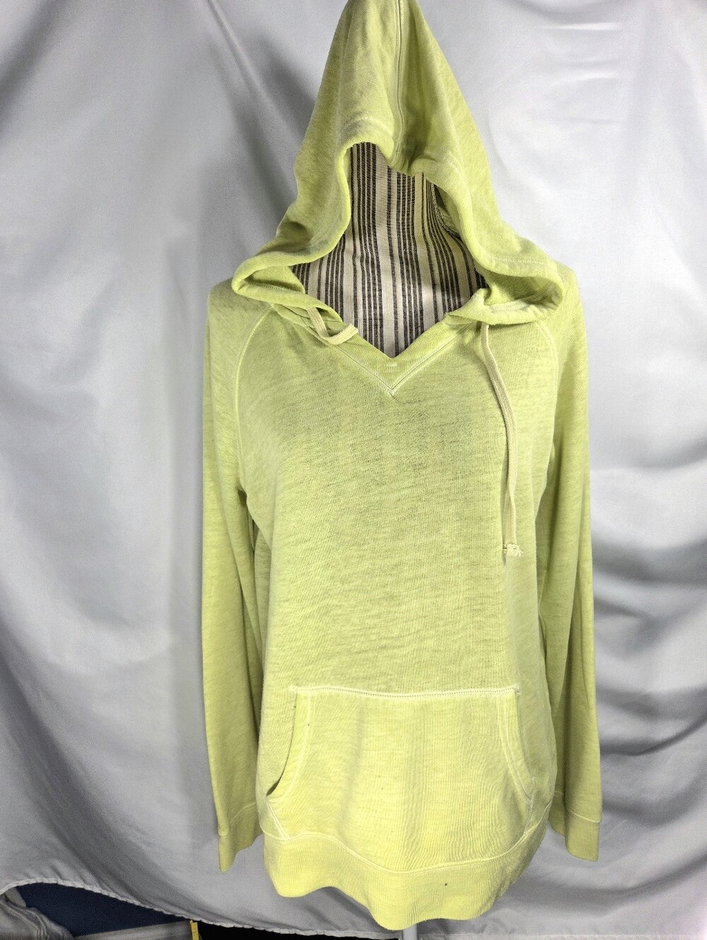 Mossimo Supply Co Y2K Neon Yellow Long Sleeve Kangaroo Pocket Hoodie Size XLarge